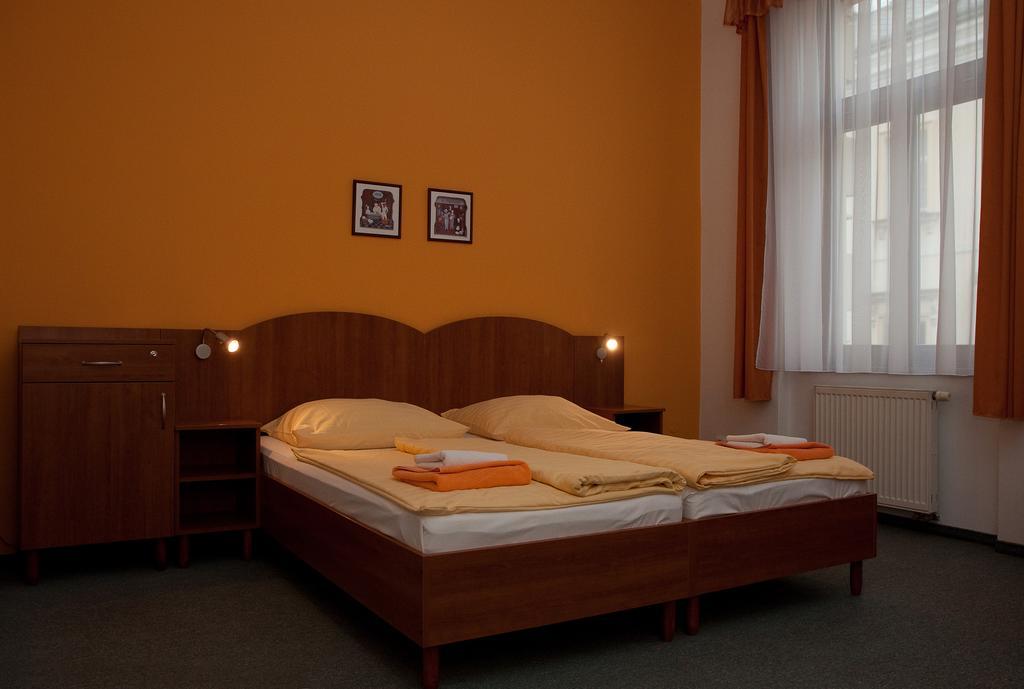 Hotel Antonietta Teplice Szoba fotó