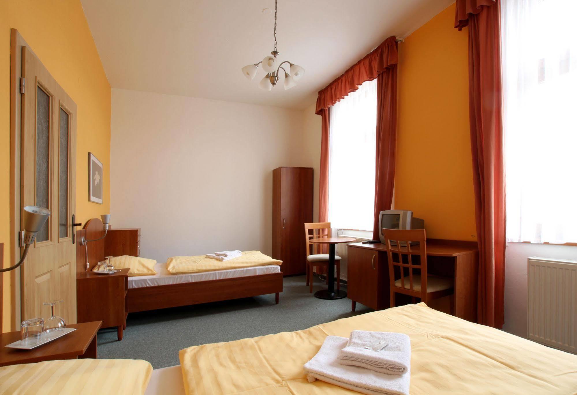 Hotel Antonietta Teplice Kültér fotó