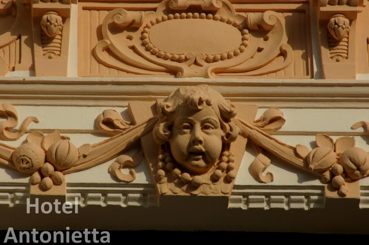 Hotel Antonietta Teplice Kültér fotó