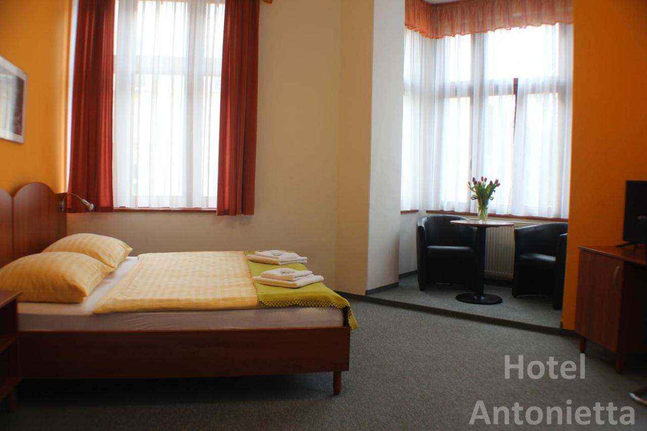 Hotel Antonietta Teplice Szoba fotó
